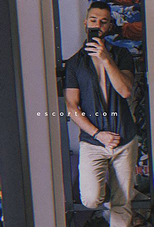 escorte gay laval|Trouver votre Escort Boy à Laval